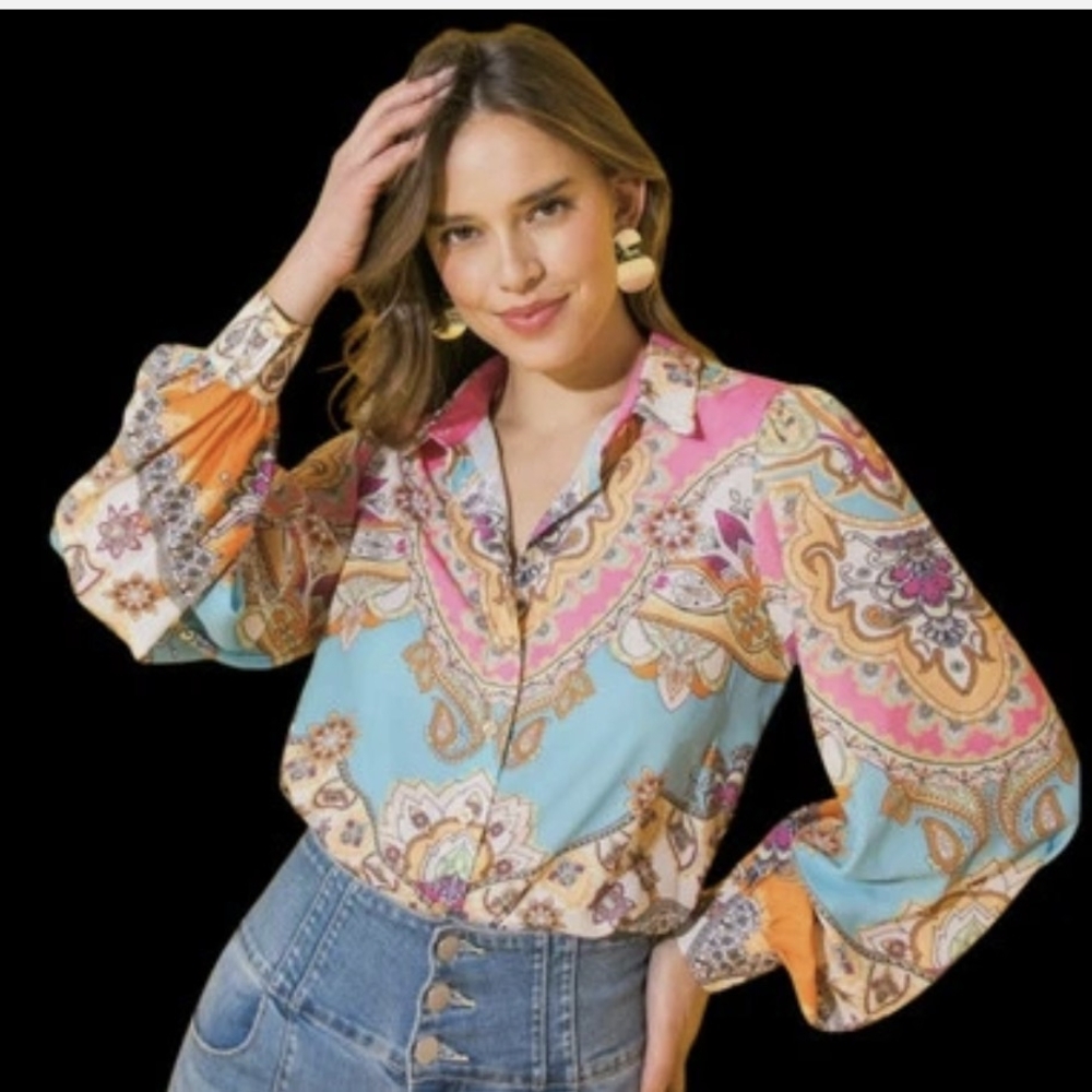 Flying Tomato Multicolor Paisley Blouse